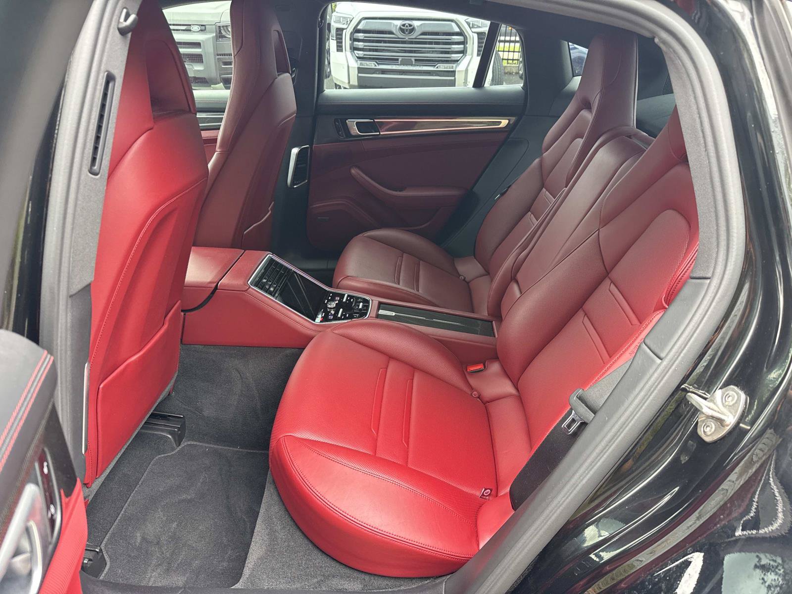 Used 2018 Porsche Panamera 4S AWD/4WD image 12