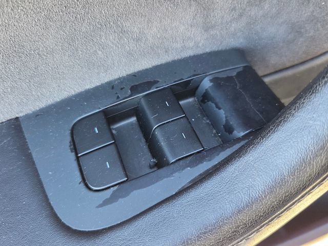 Used 2021 Tesla Model 3 Standard Range Plus image 32