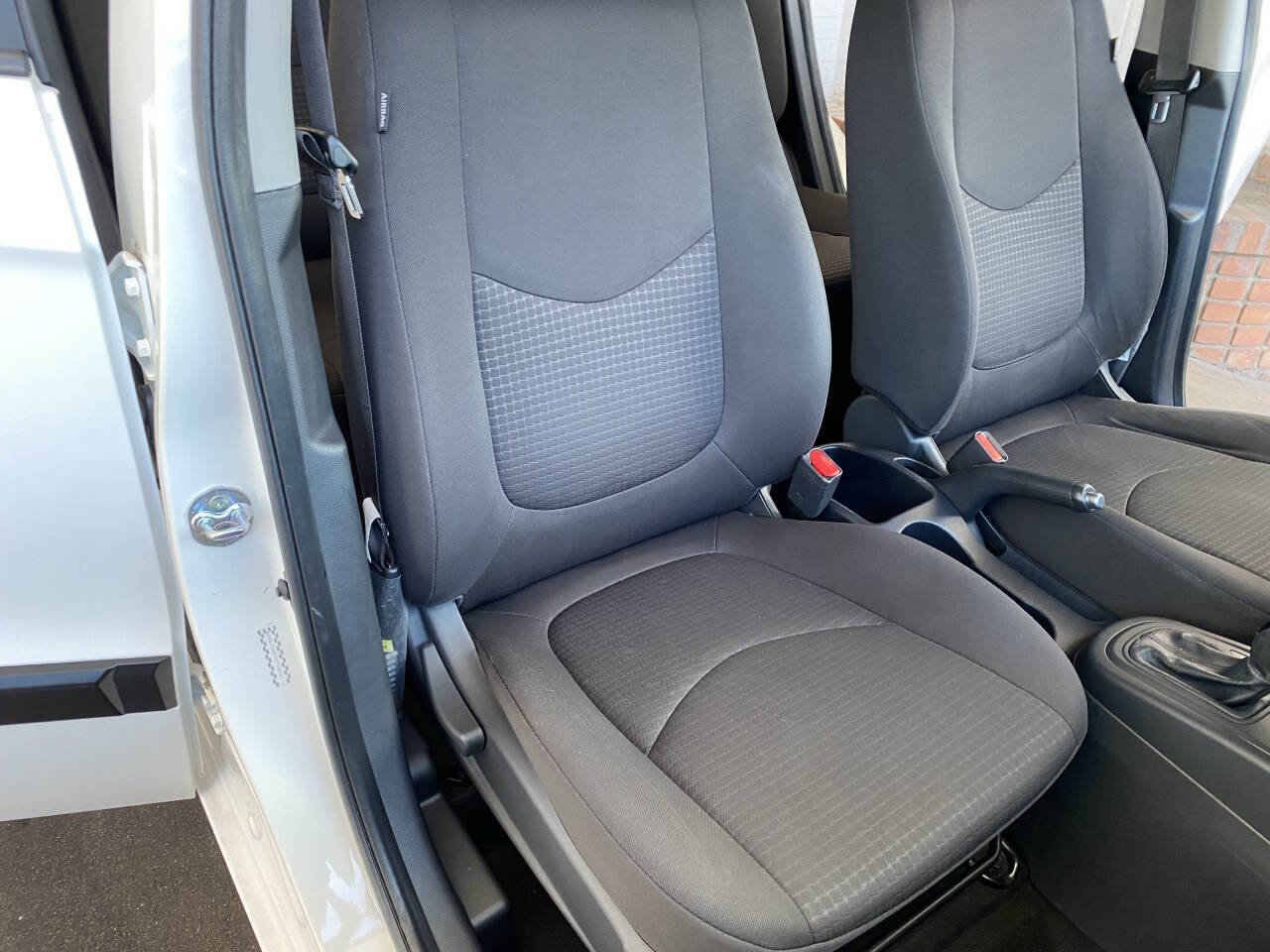 Used 2013 Kia Soul image 37