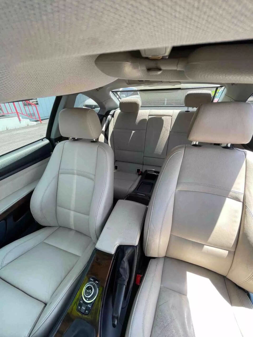 Used 2011 BMW 335i xDrive Coupe image 16