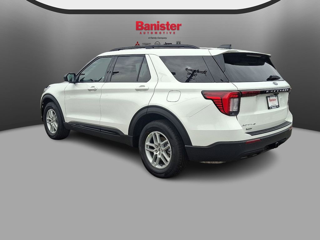 New 2026 Ford Explorer Active image 4
