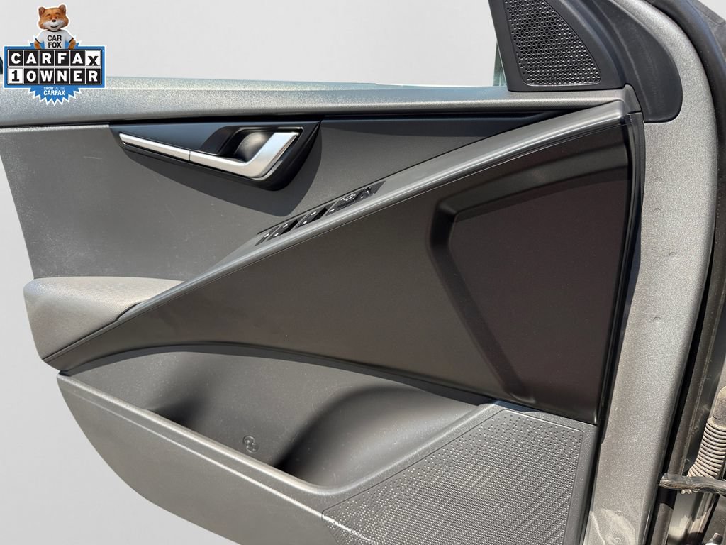Certified 2023 Kia Niro LX FWD image 28