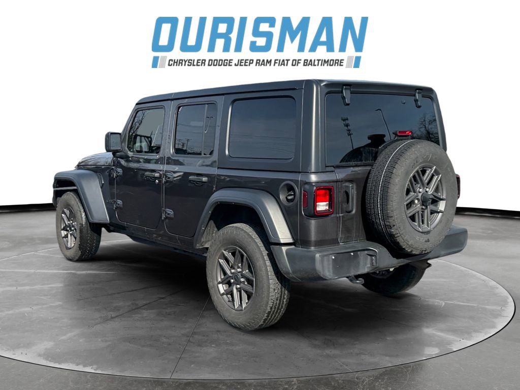 Used 2024 Jeep Wrangler Unlimited Sport AWD/4WD image 4