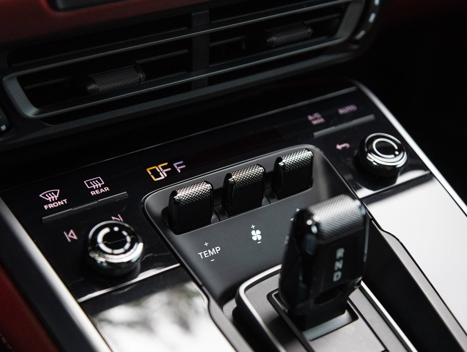 Certified 2021 Porsche 911 Turbo AWD/4WD image 28