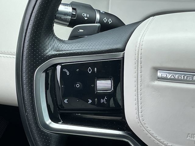 Used 2022 Land Rover Range Rover Velar R-Dynamic S image 12