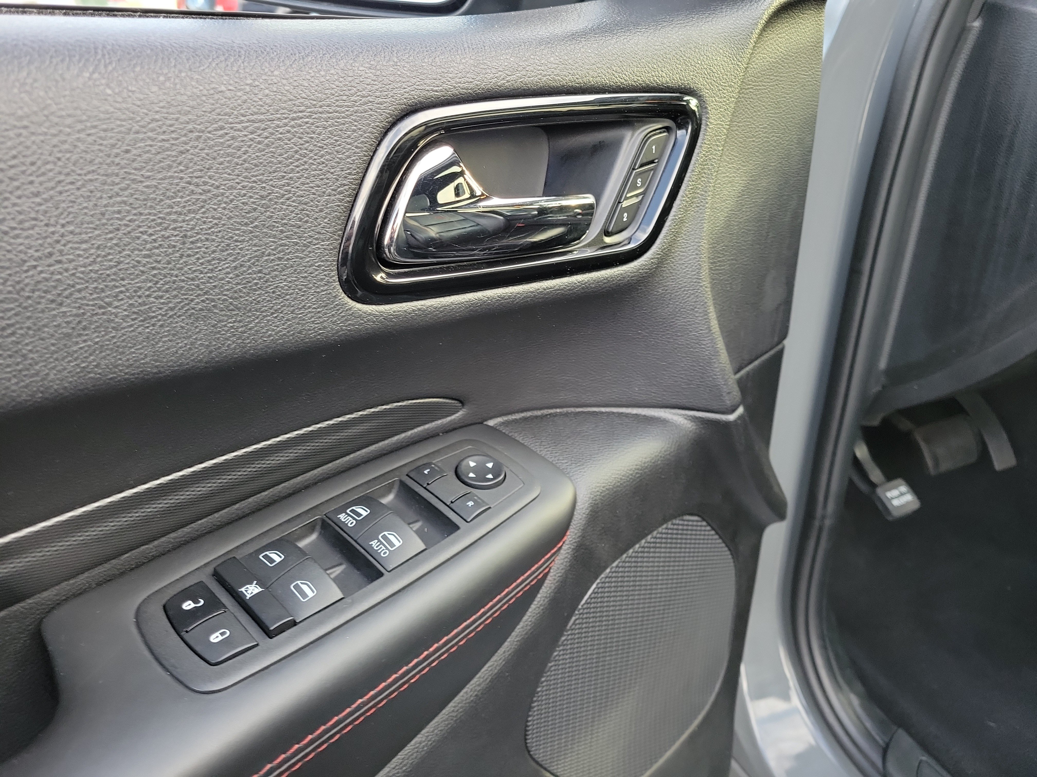 Used 2023 Dodge Durango GT AWD/4WD image 18