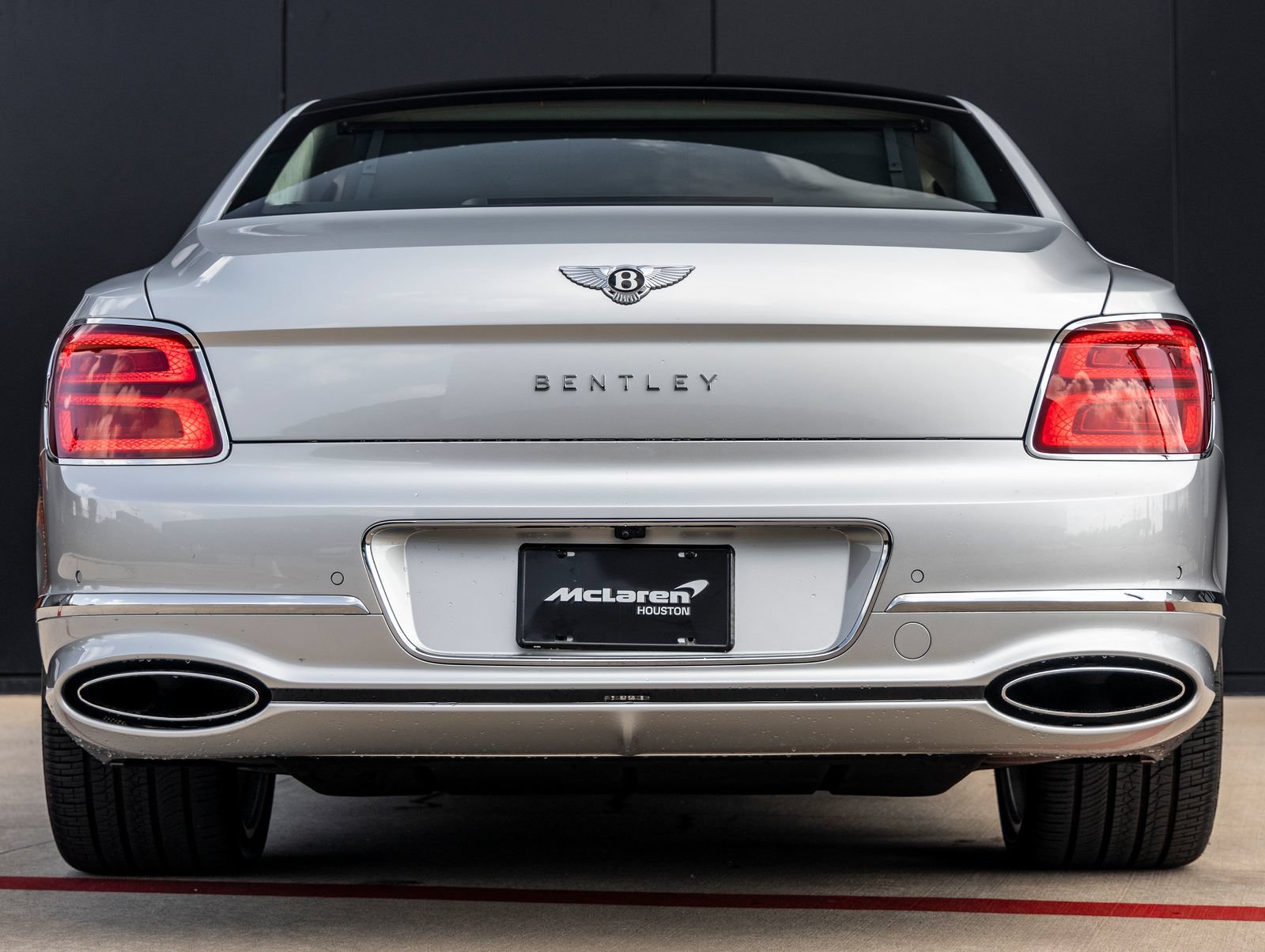 Used 2026 Bentley Flying Spur V8 AWD/4WD image 7