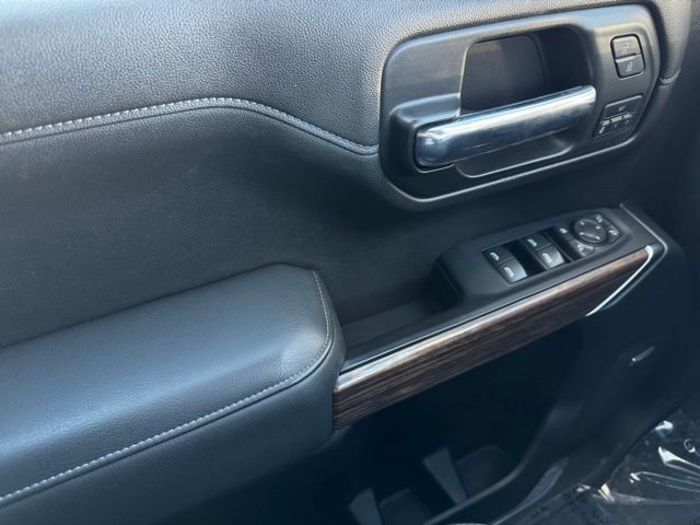 Used 2020 Chevrolet Silverado 1500 High Country w/ Technology Package image 33