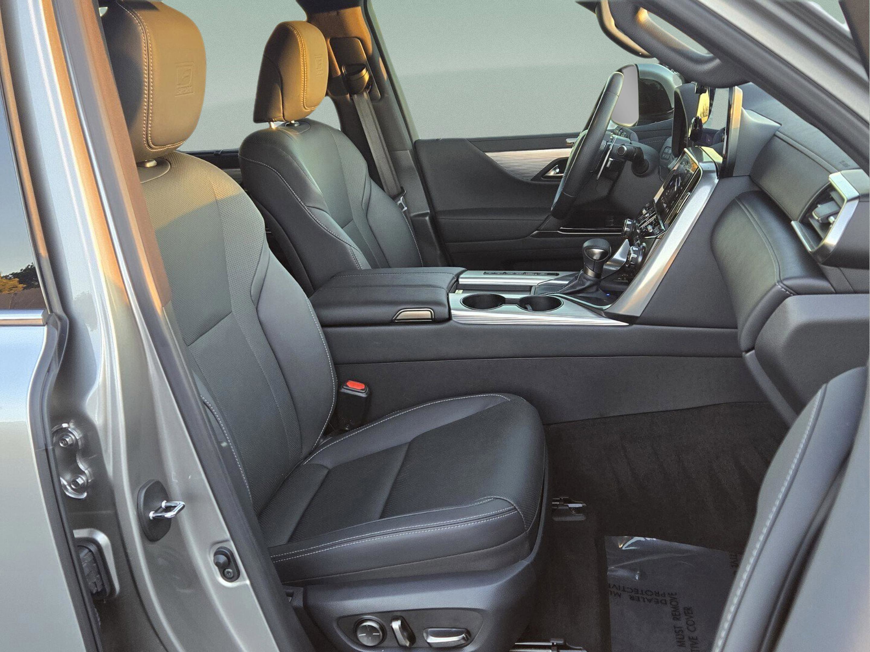 Certified 2024 Lexus LX 600 F Sport image 15