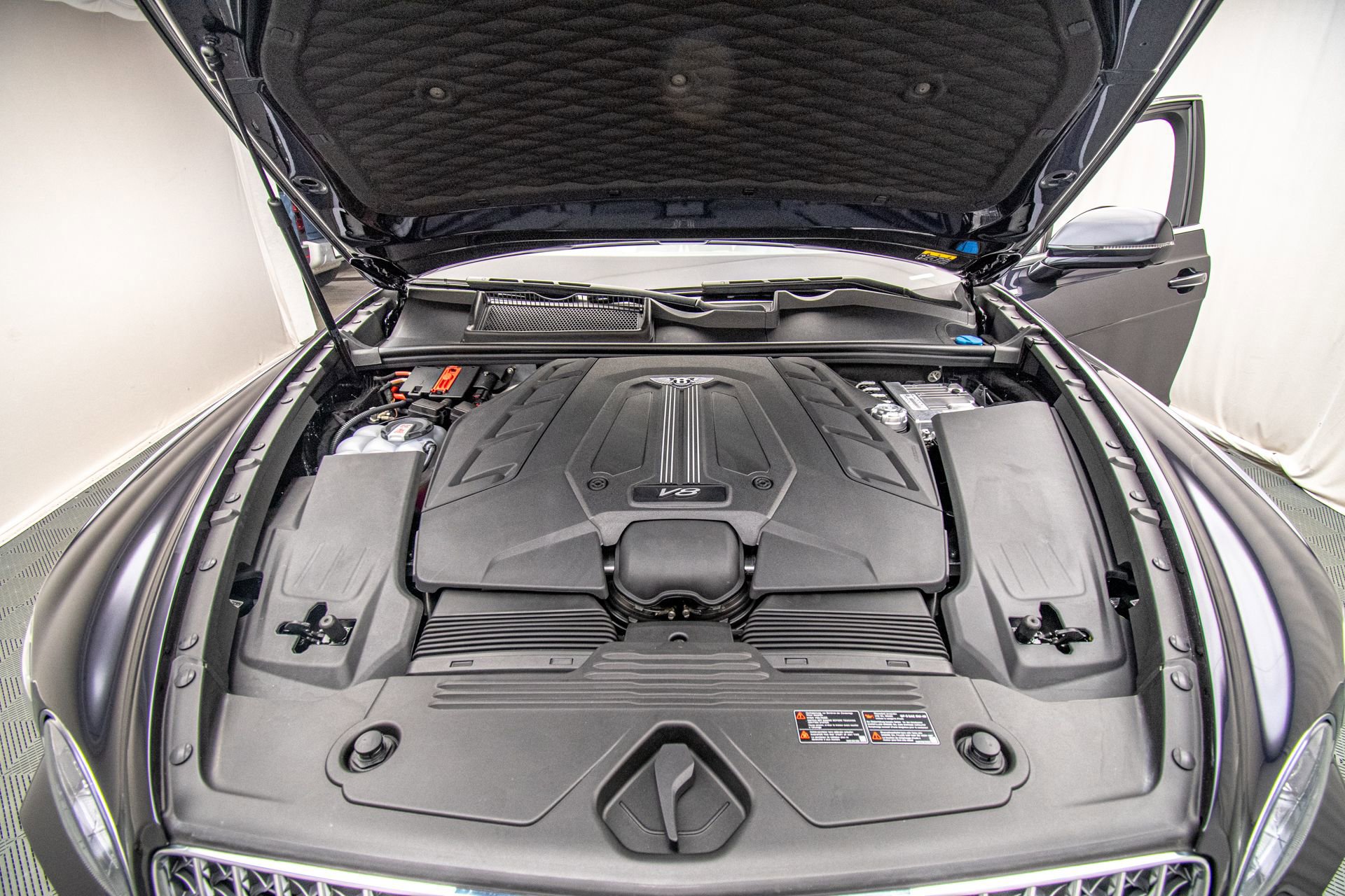 New 2025 Bentley Bentayga image 35