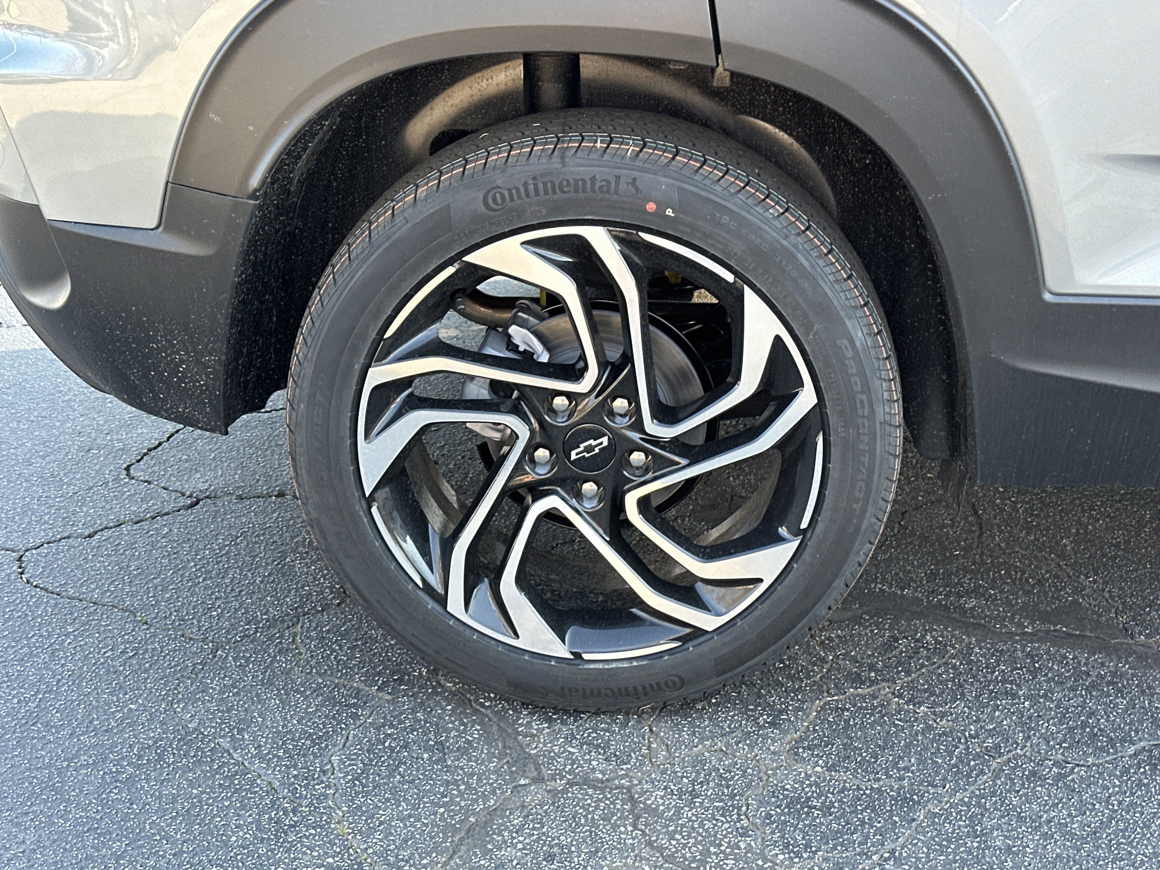New 2026 Chevrolet TrailBlazer RS w/ Convenience Package FWD image 19