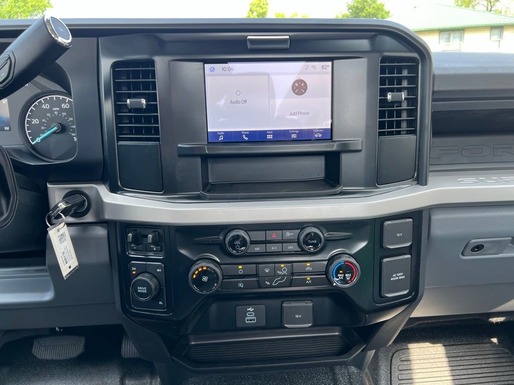 New 2025 Ford F550 4x4 Regular Cab Super Duty w/ XL Chrome Package image 20