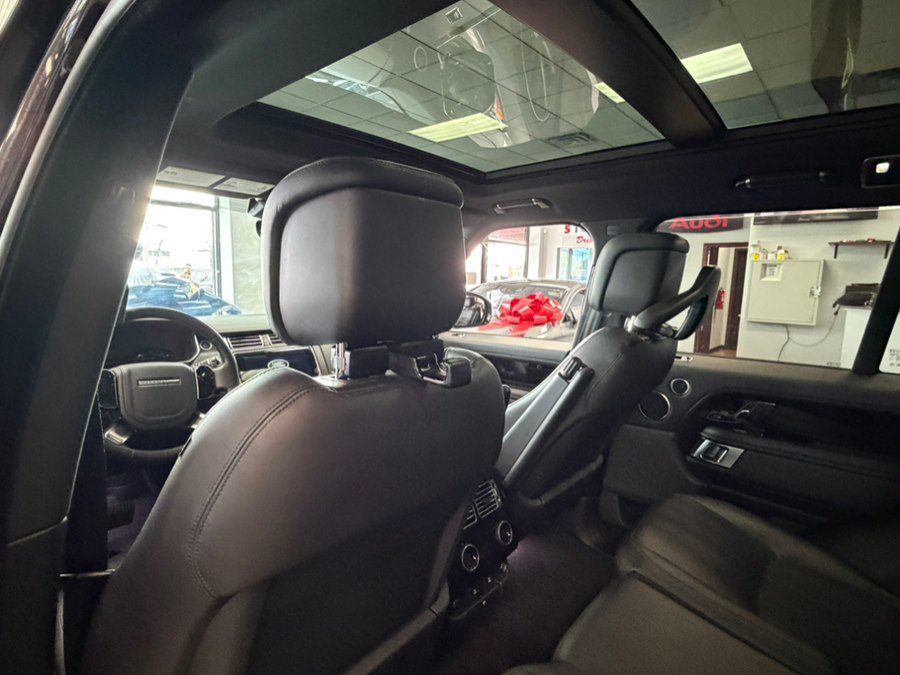 Used 2018 Land Rover Range Rover HSE AWD/4WD image 30