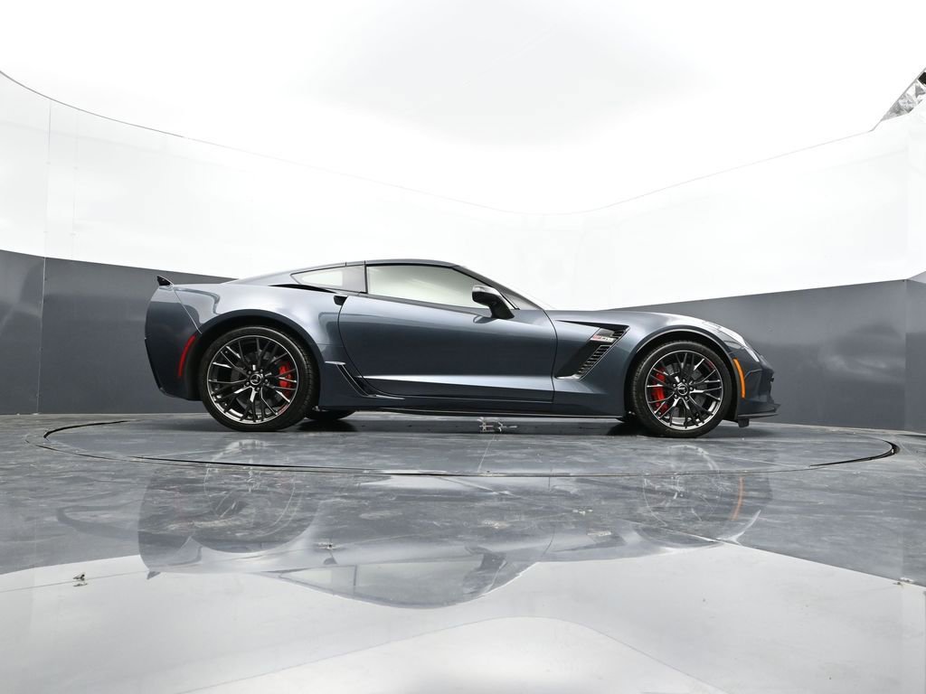 Used 2019 Chevrolet Corvette Z06 RWD image 27