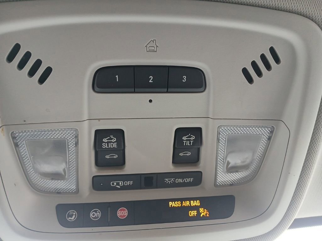 Certified 2020 Chevrolet Traverse High Country w/ LPO, Floor Liner Package AWD/4WD image 24