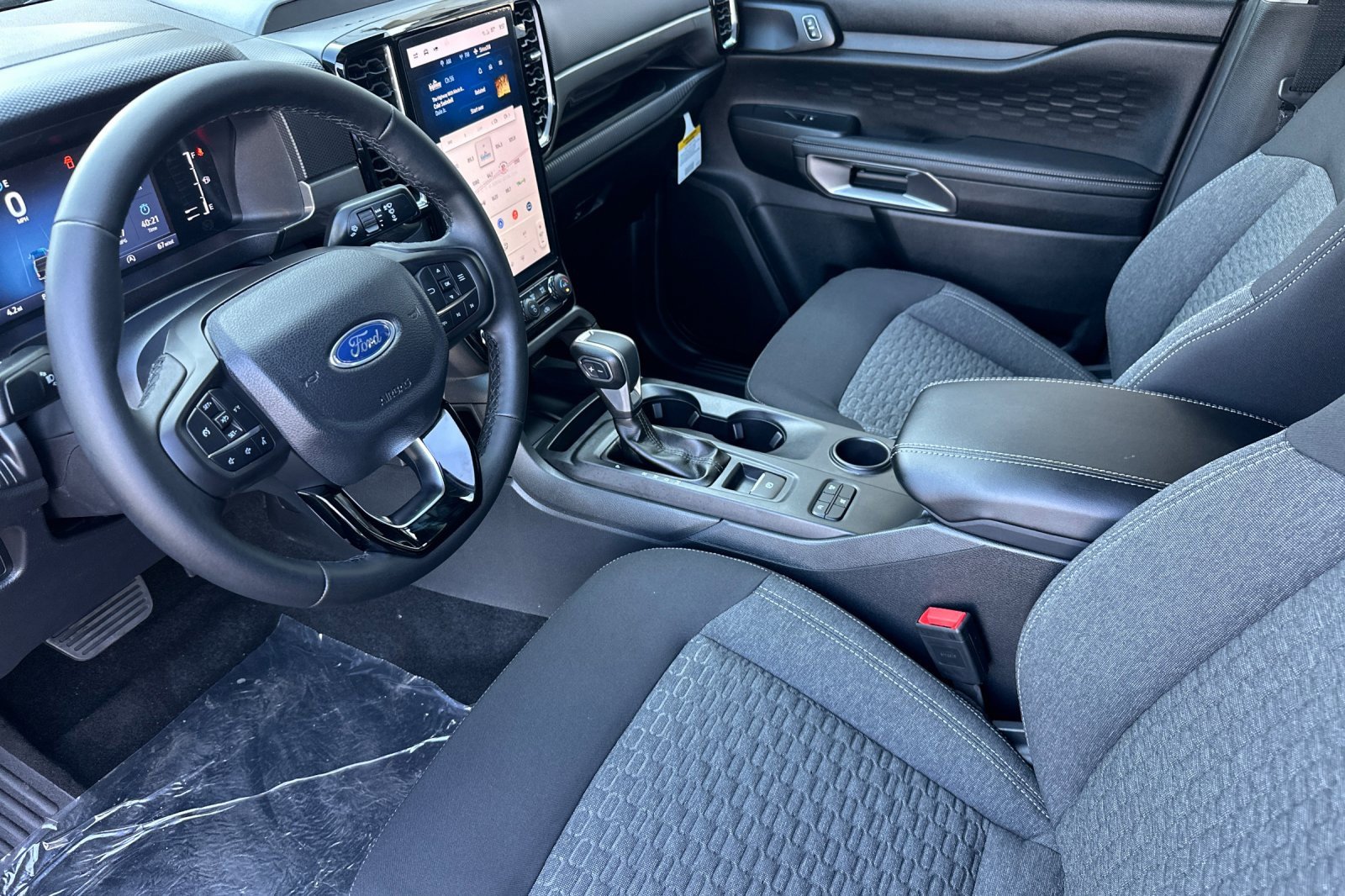 New 2025 Ford Ranger XLT w/ Equipment Group 301A High image 10