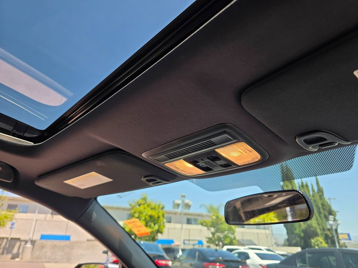 Used 2018 Honda Civic EX image 17