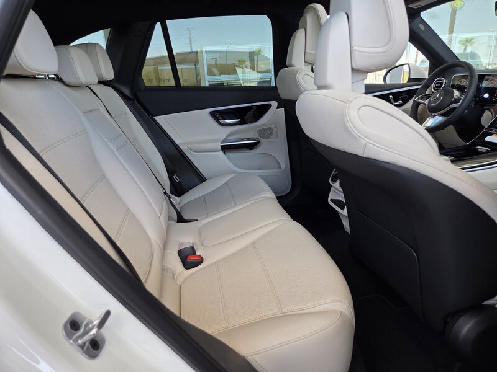 New 2026 Mercedes-Benz GLC 350e 4MATIC image 15