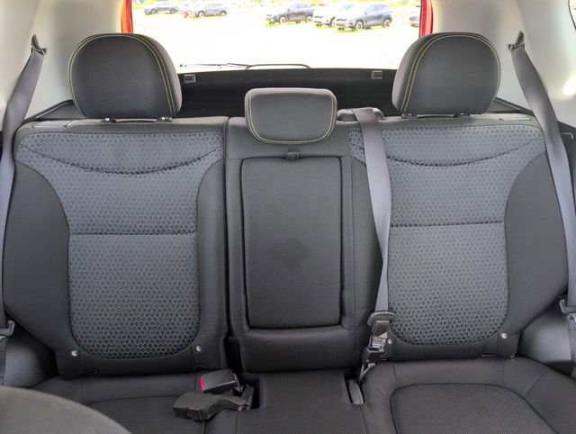 Used 2016 Kia Soul + FWD image 26