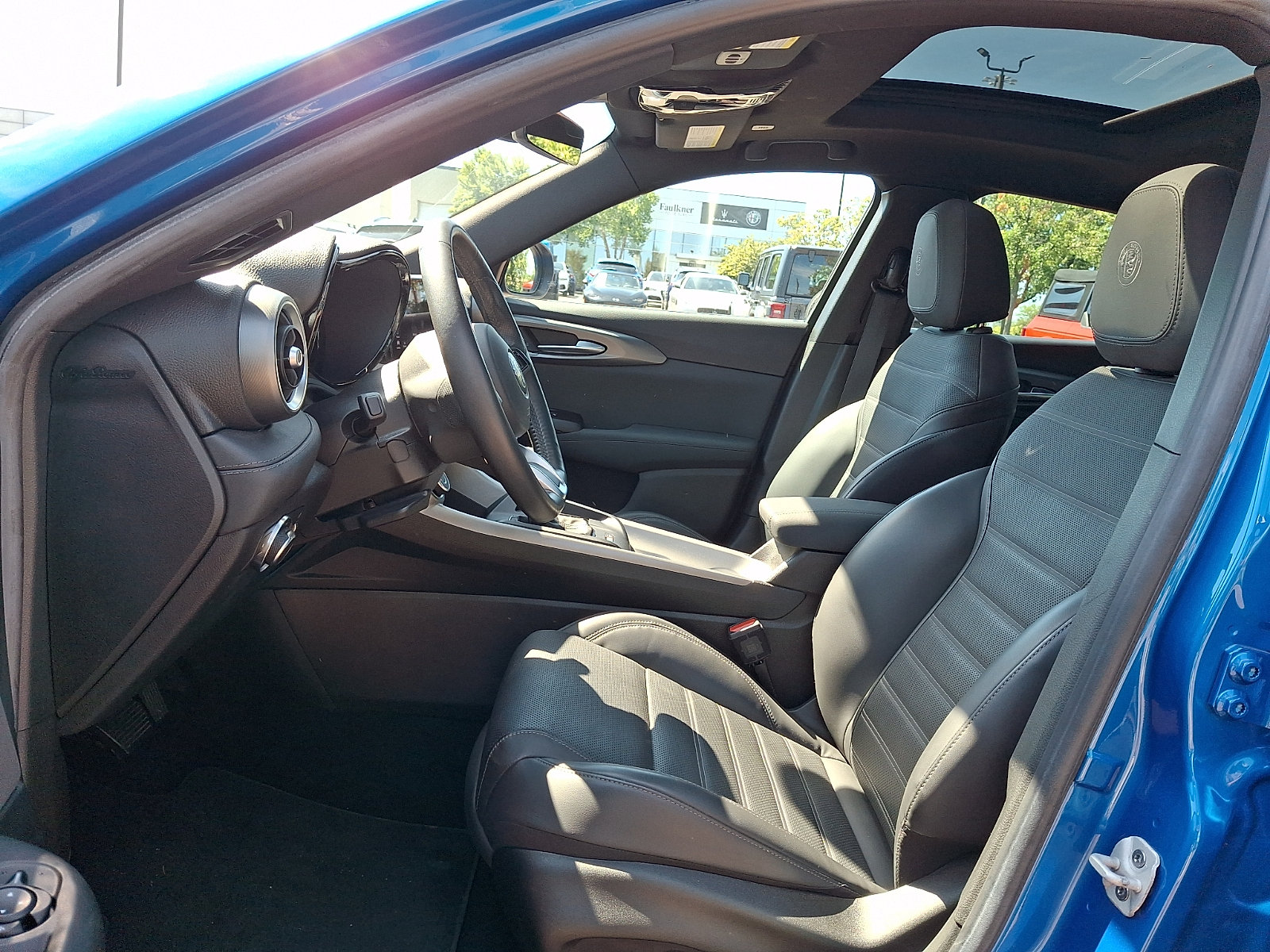 Used 2024 Alfa Romeo Tonale Ti w/ Active Assist Package AWD/4WD image 13
