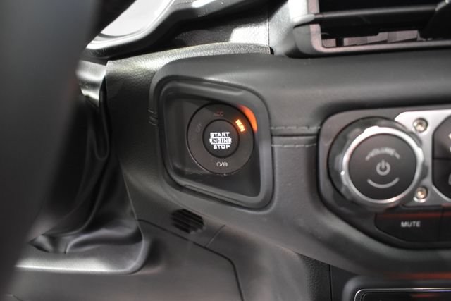 Used 2024 Jeep Wrangler High Altitude AWD/4WD image 18