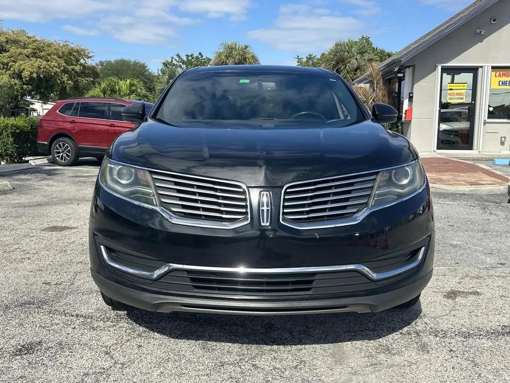 Used 2018 Lincoln MKX Premiere FWD image 3
