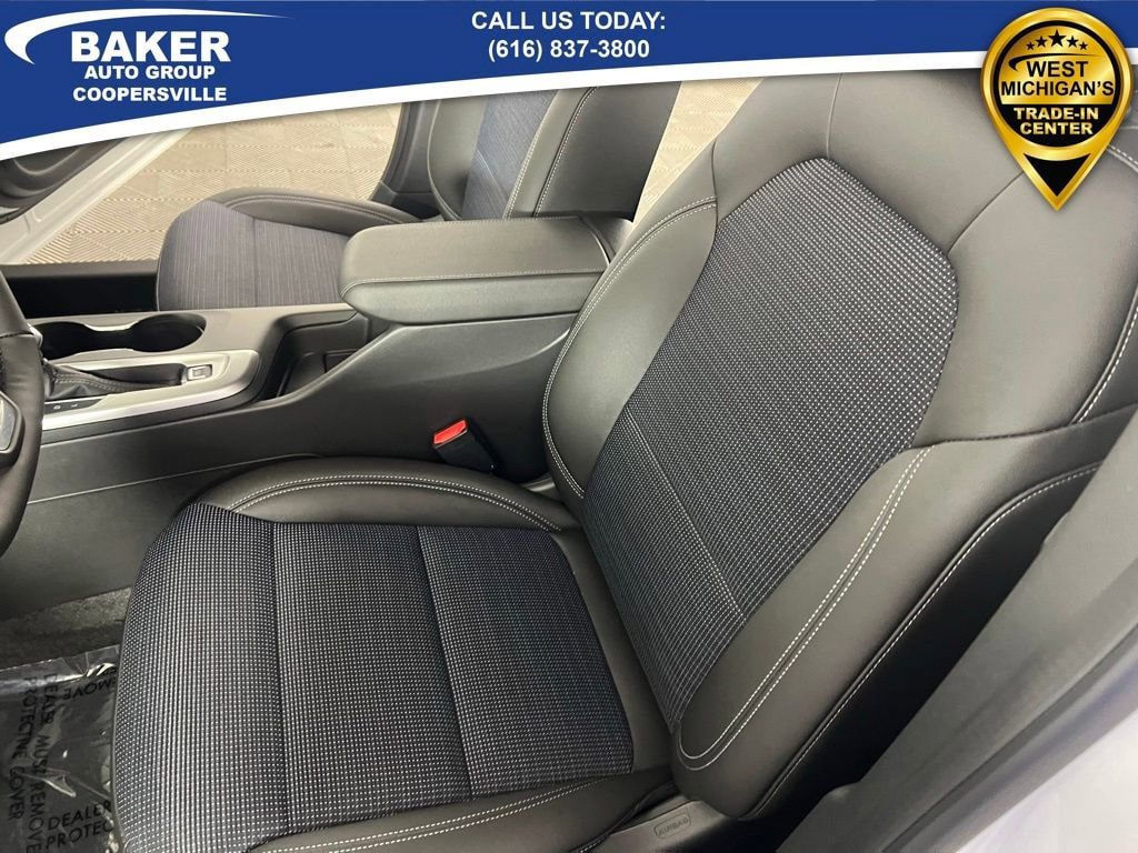 New 2026 Buick Envista Sport Touring w/ Convenience I Package FWD image 18