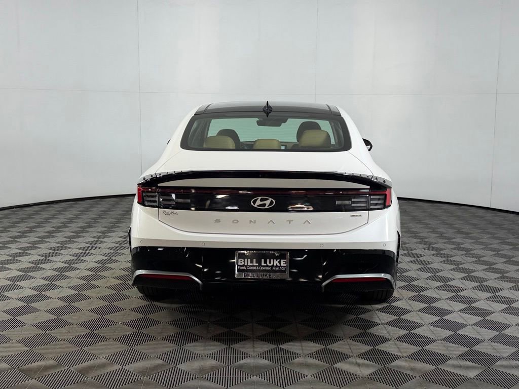 Used 2025 Hyundai Sonata Limited FWD image 7