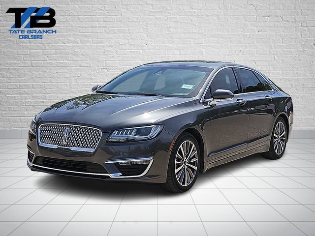 Used 2019 Lincoln MKZ Reserve FWD image 1