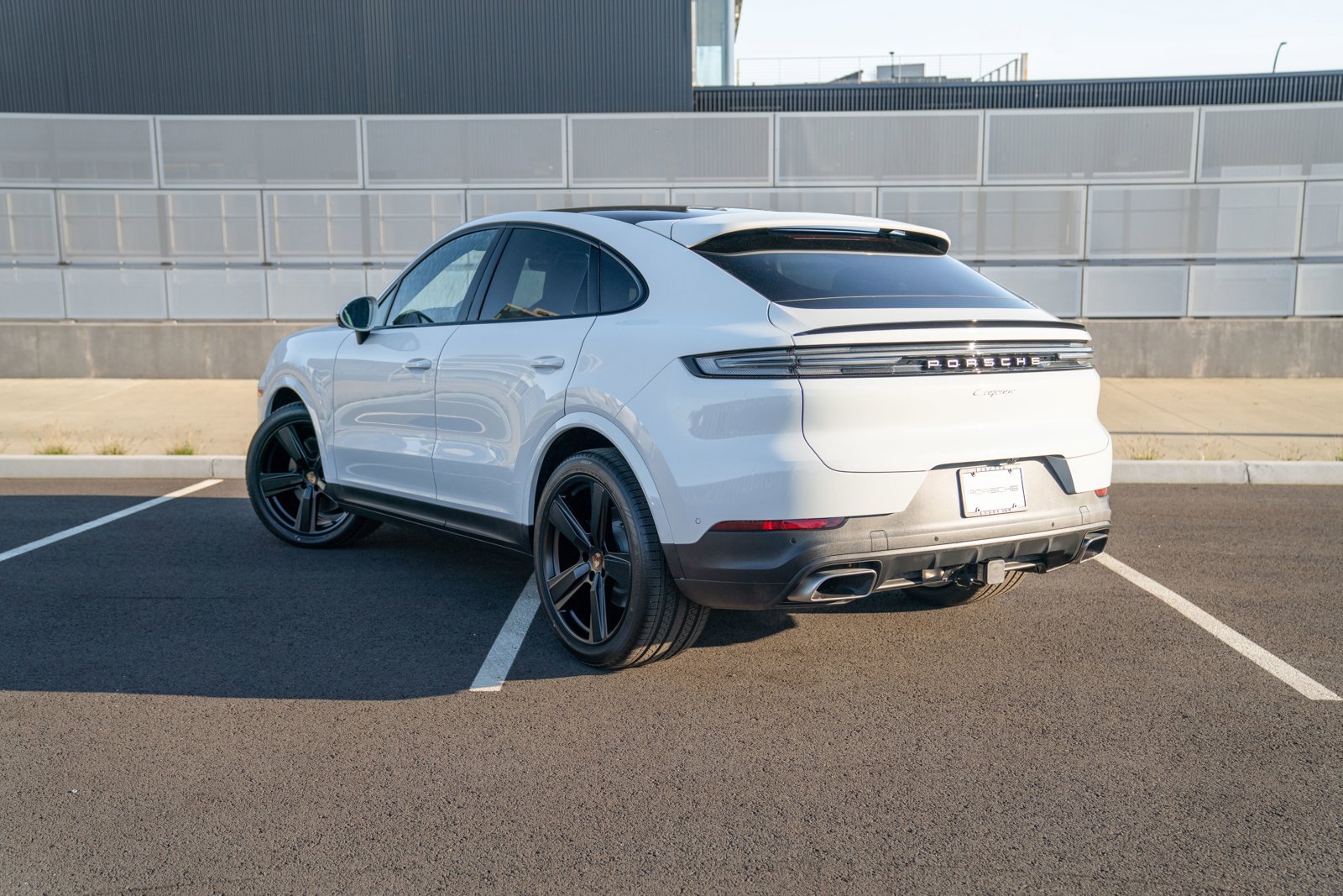 New 2026 Porsche Cayenne Coupe AWD/4WD image 3