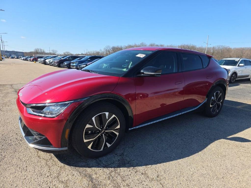 Used 2023 Kia EV6 Wind RWD image 2