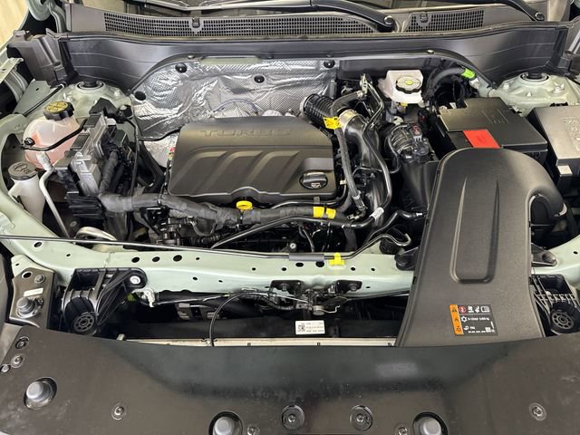 Certified 2025 Chevrolet Trax ACTIV w/ Sunroof Package image 28