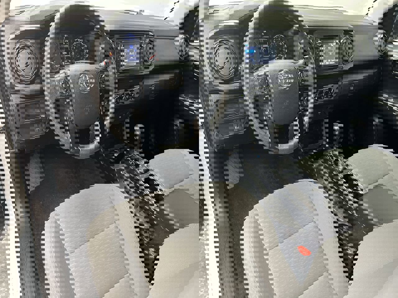 Used 2019 Toyota Tacoma SR5 image 4