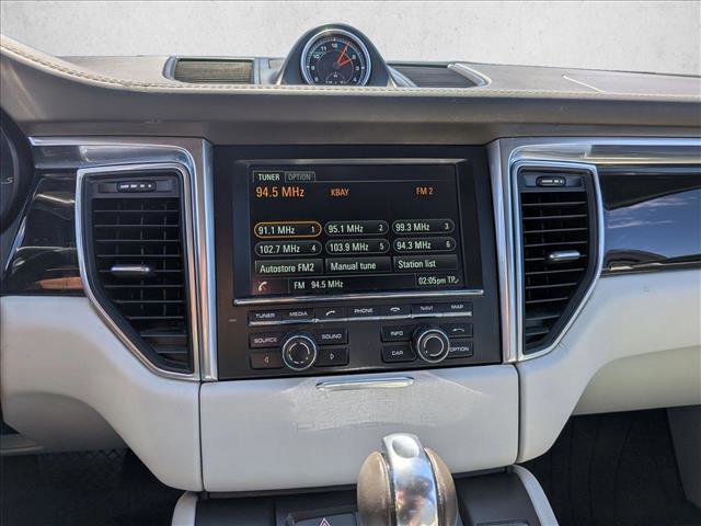 Used 2015 Porsche Macan S image 13