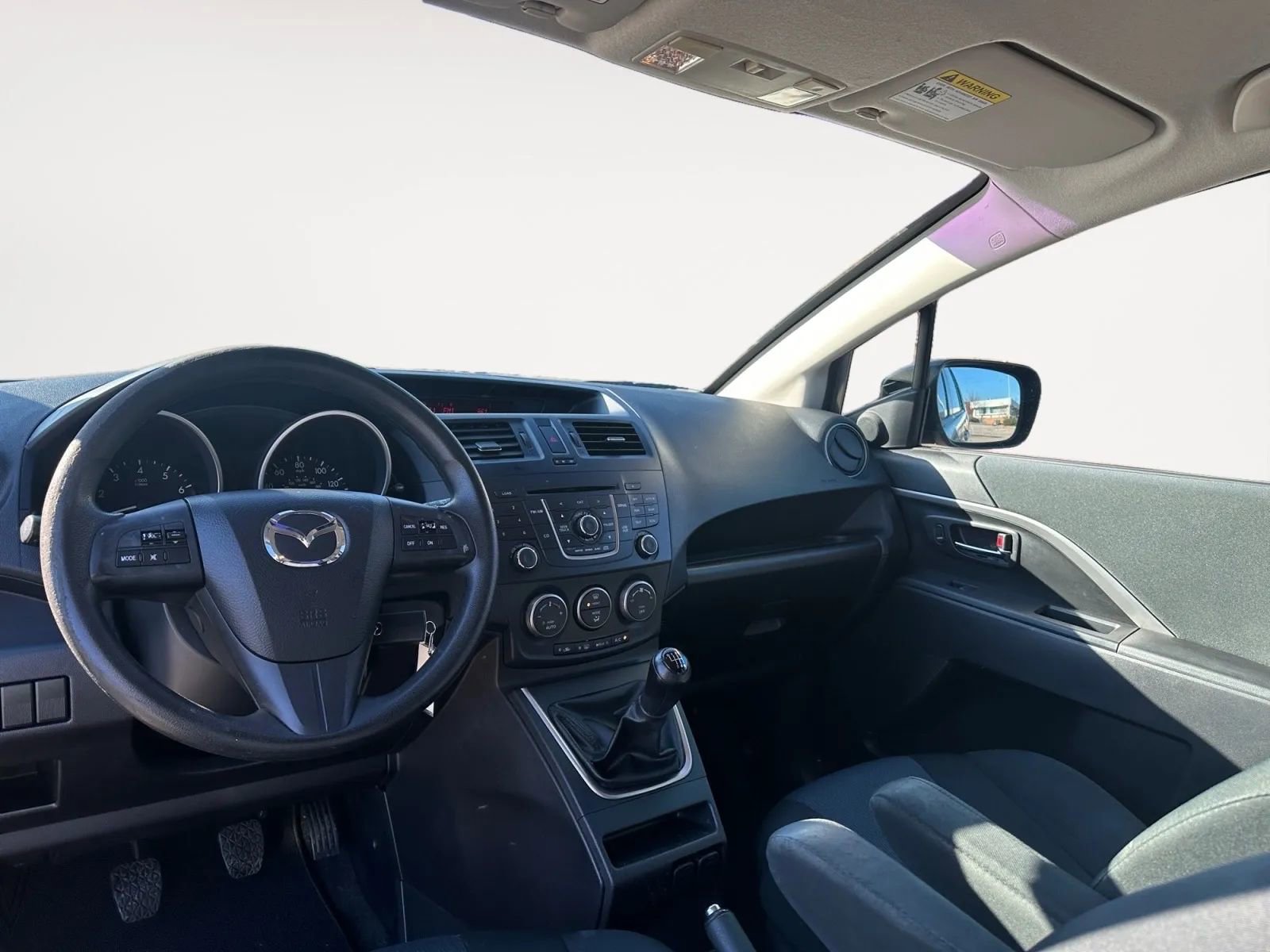 Used 2013 MAZDA MAZDA5 Sport image 12