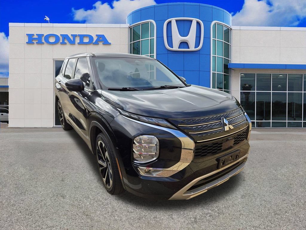 Used 2023 Mitsubishi Outlander SE FWD image 9