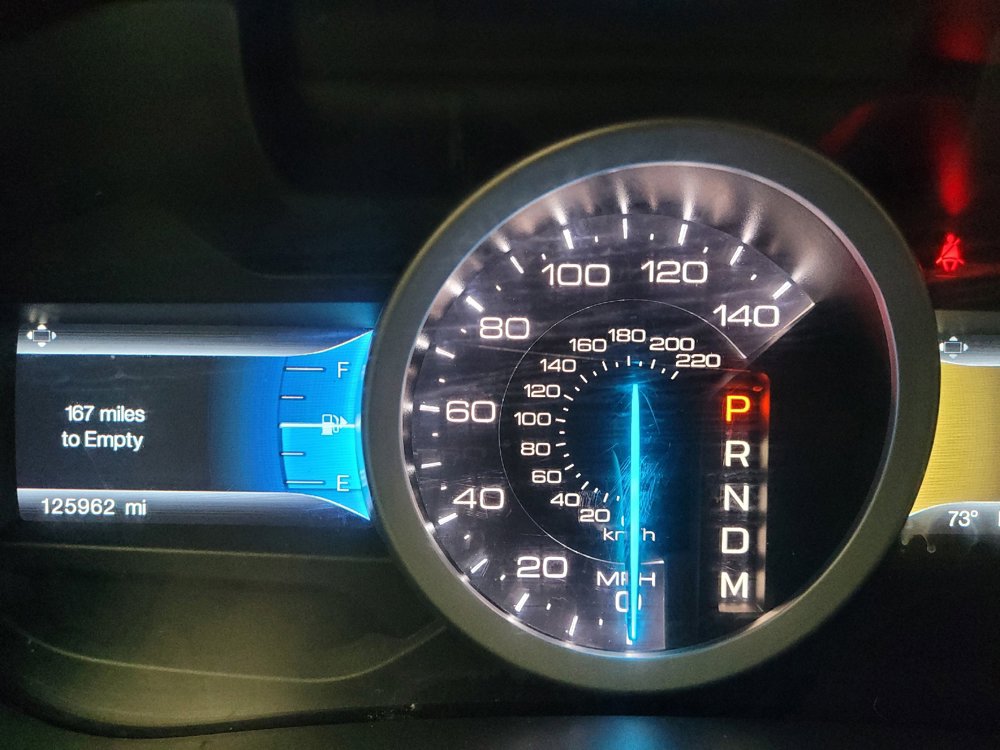 Used 2015 Ford Explorer XLT w/ Equipment Group 202B FWD image 23