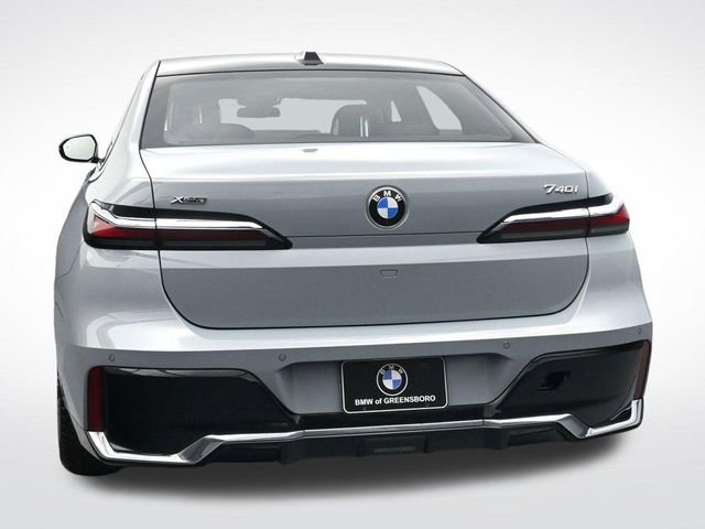 New 2026 BMW 740i xDrive image 6