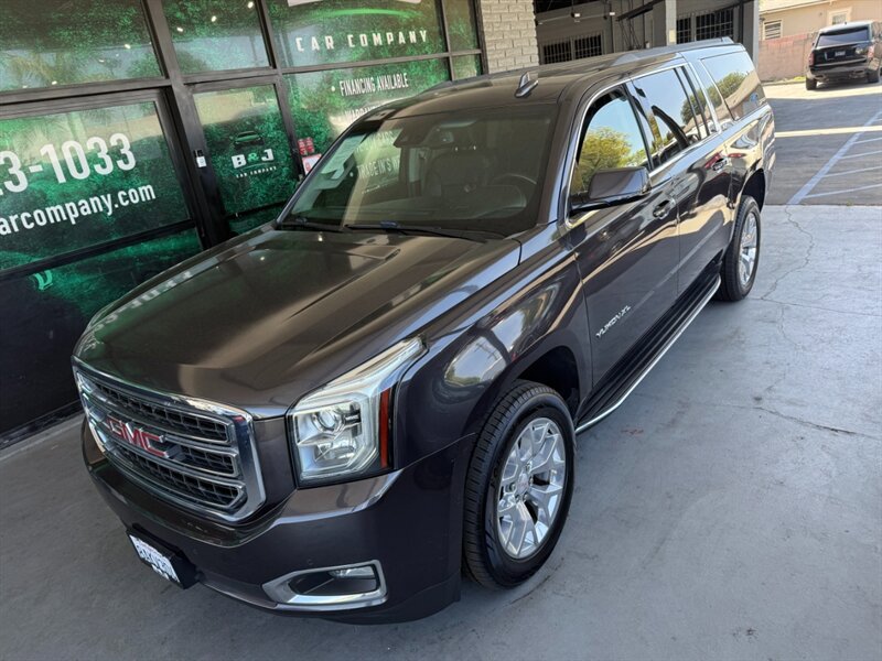Used 2018 GMC Yukon XL SLT w/ Open Road Package RWD image 2