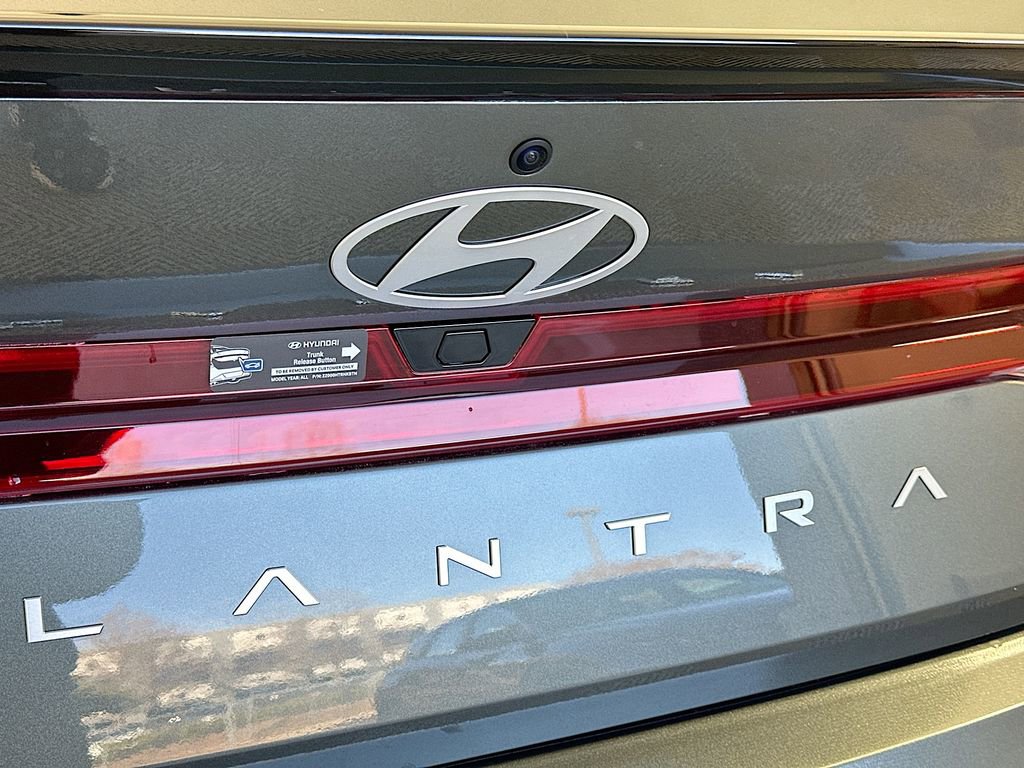 New 2026 Hyundai Elantra Sport w/ Cargo Package image 20