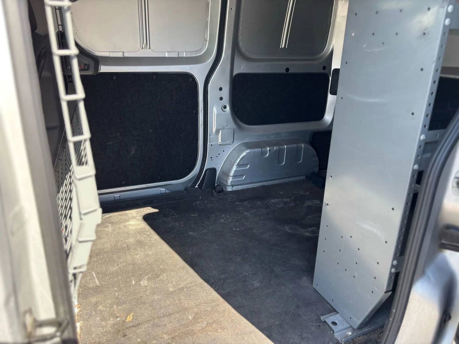 Used 2018 Nissan NV200 SV w/ Navigation Package image 10