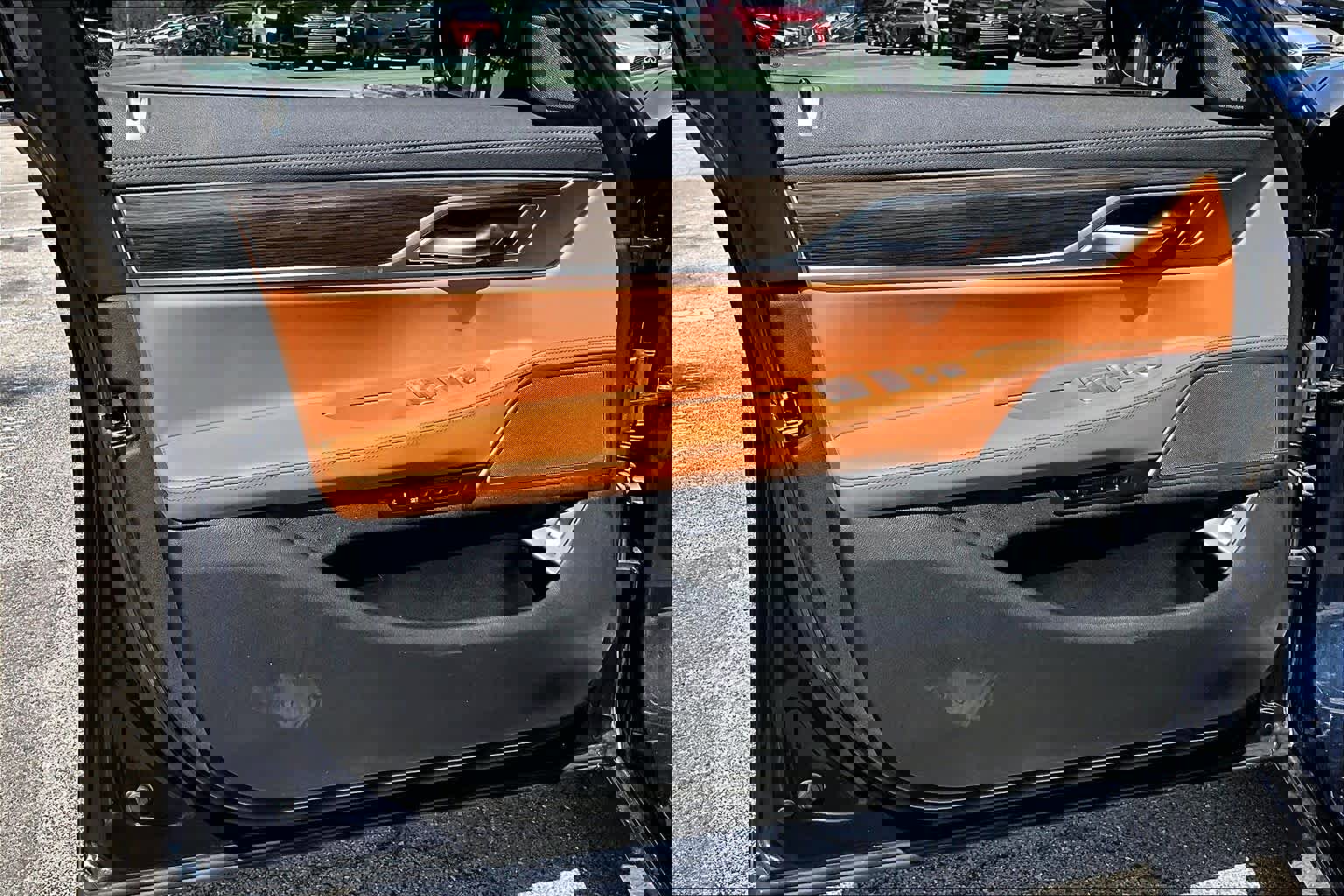 Used 2019 BMW 750i image 26