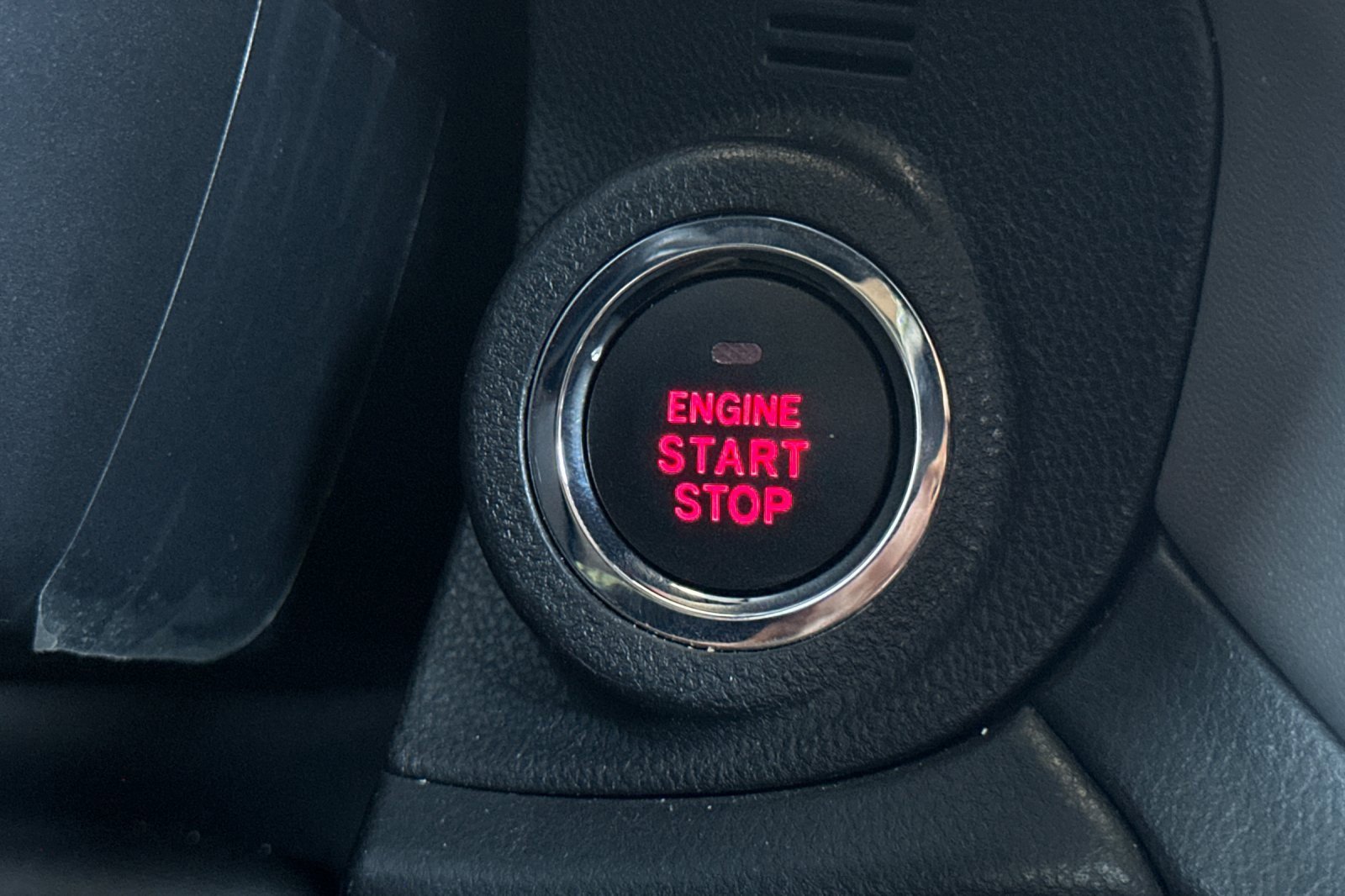 Used 2025 Subaru Outback Onyx Edition image 23