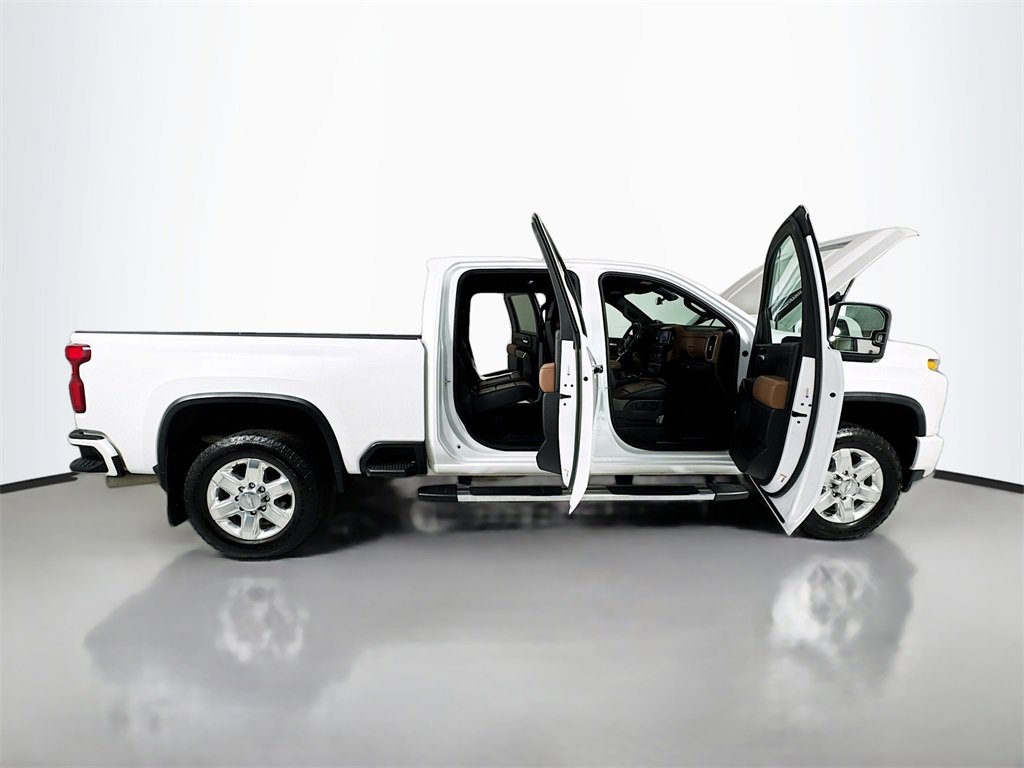 Used 2020 Chevrolet Silverado 2500 High Country w/ Z71 Off-Road Package image 34