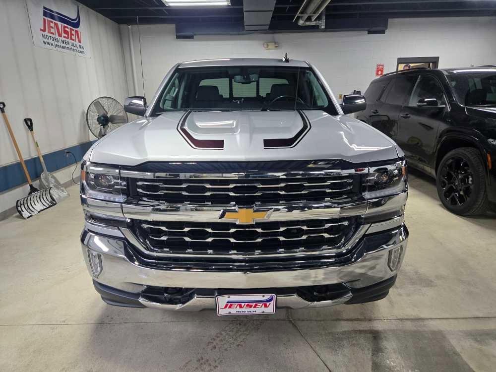 Used 2017 Chevrolet Silverado 1500 LTZ image 2