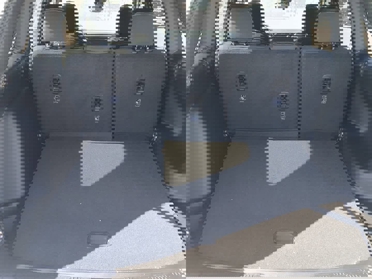 New 2025 Jeep Grand Cherokee Laredo X w/ Luxury Tech Group I image 7