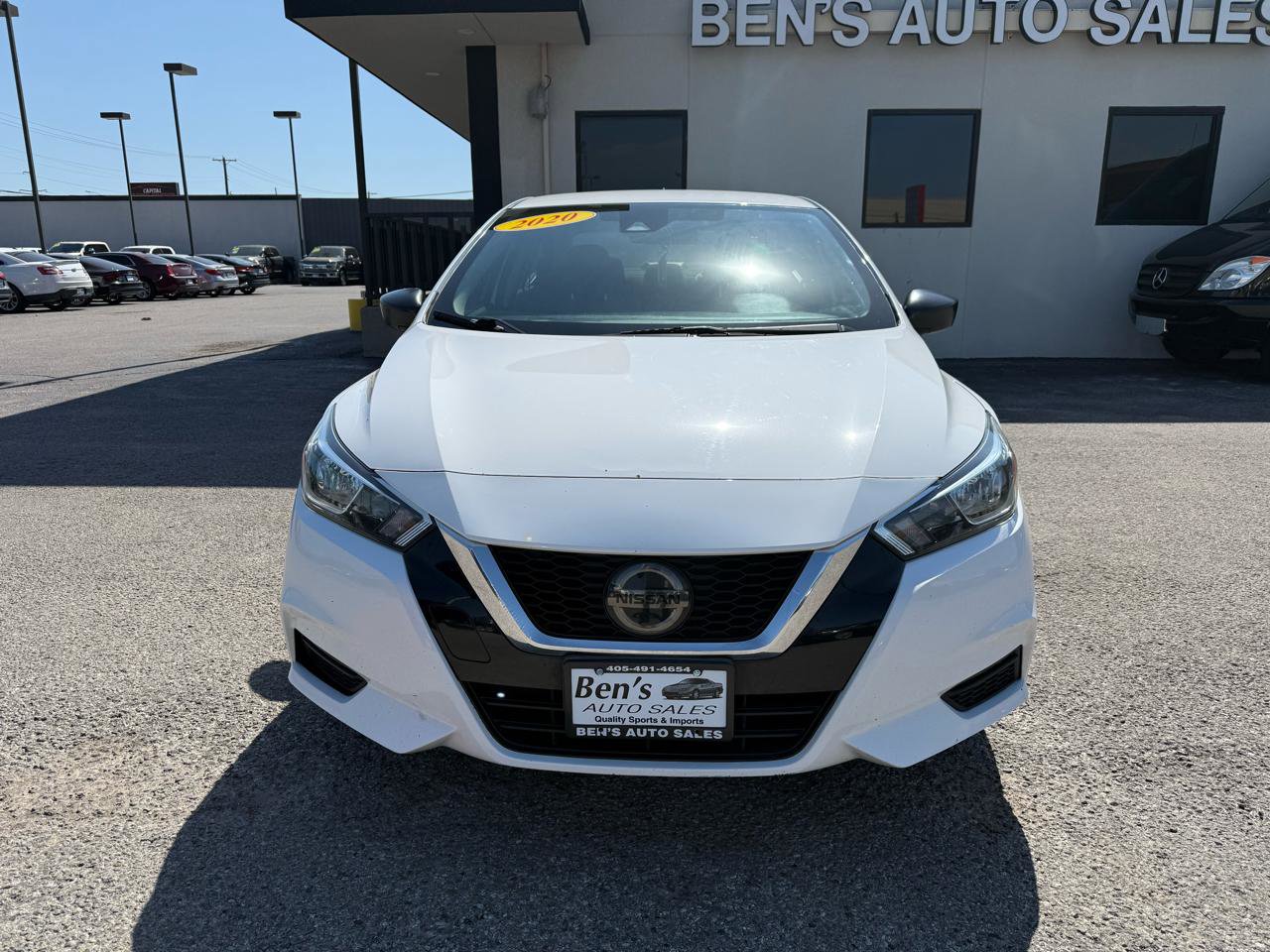 Used 2020 Nissan Versa S FWD image 3
