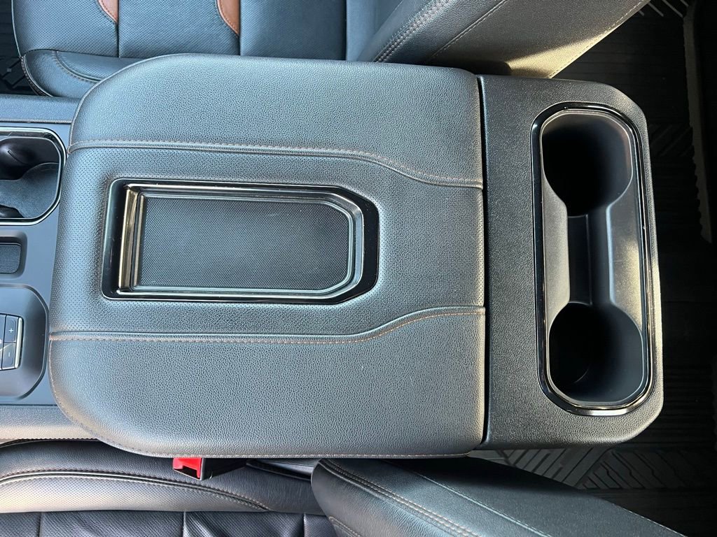 Used 2022 GMC Sierra 1500 AT4 image 34