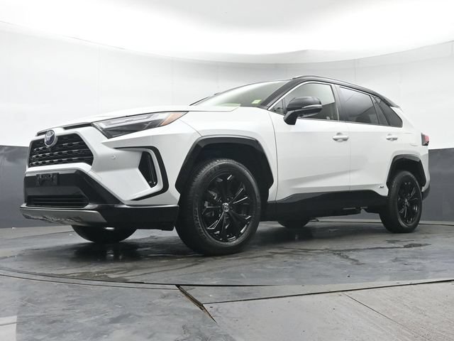 Used 2023 Toyota RAV4 XSE AWD/4WD image 36