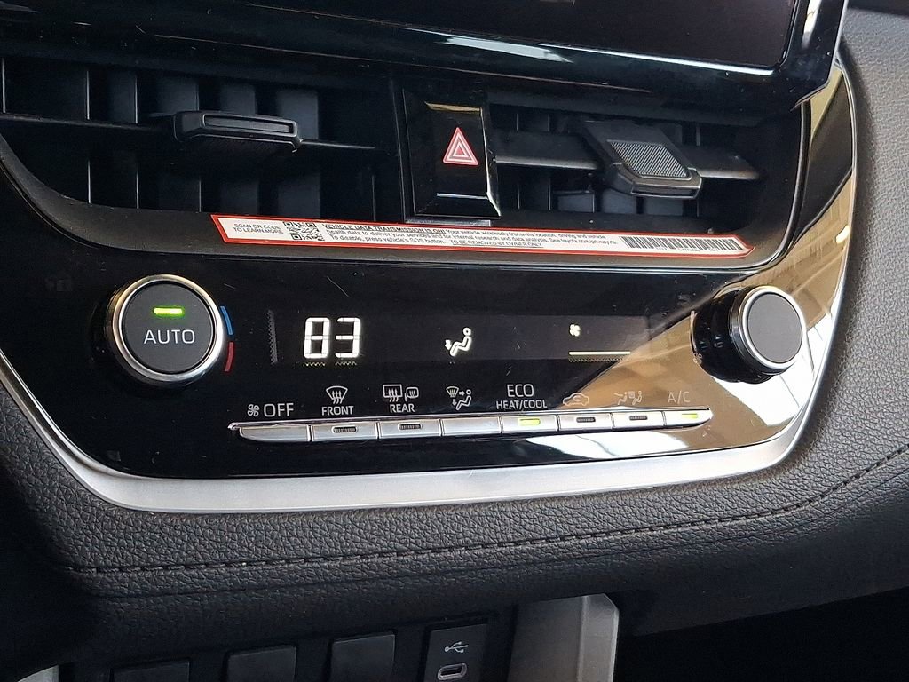 Used 2024 Toyota Corolla Cross LE image 17